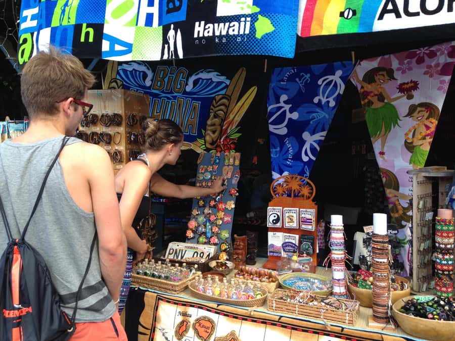02/03 - 02/09 - Watch Pipeline Surf Challenge ! - What to bring so you don’t waste your best moments