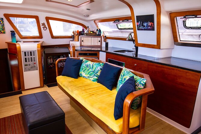2hr Luxury Private Sailing Catamaran in Waikiki for 1-6 People - Getting the Most From Your 2-Hour Charter