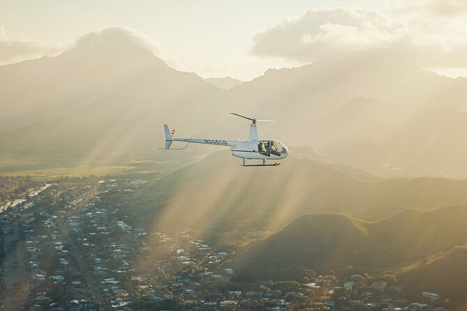 60 Minutes SHARED Helicopter Tour in Honolulu - Meeting at 1 Lagoon Dr: what to do before you fly