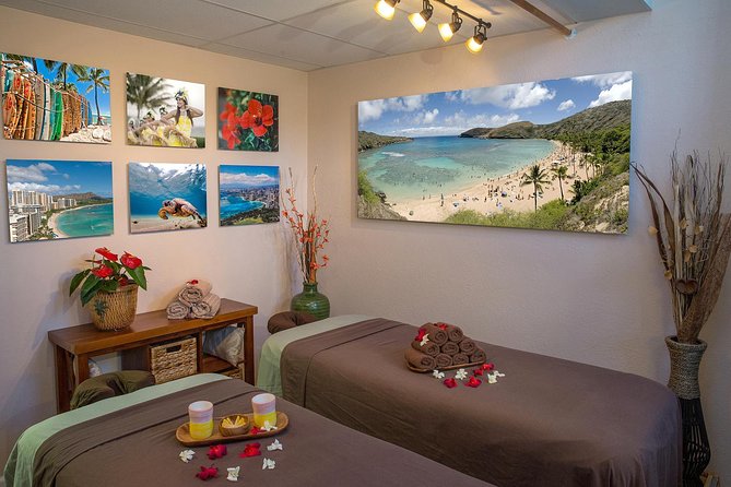 90 Minute Couples Massage - A 90-Minute Couples Massage With Two Therapists