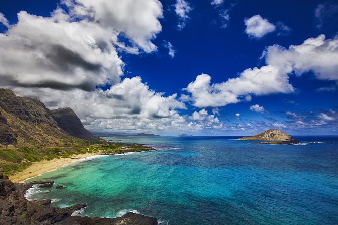 Amazing Oahu Adventure Bundle: 6 Self-Guided Audio Tours - Day 1: Byodo-in, Mokoli’i Island, North Shore beaches, and Pearl Harbor