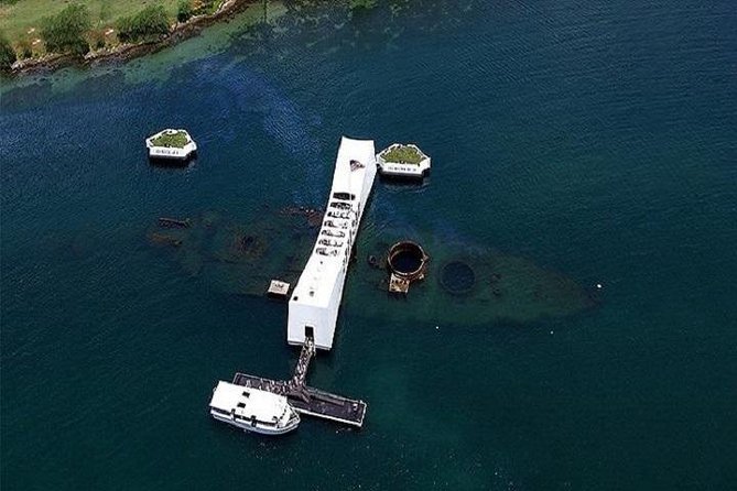Arizona Memorial Pearl Harbor & Honolulu City Tour from Waikiki - Getting from Waikiki: pickup, early timing, and a calm start