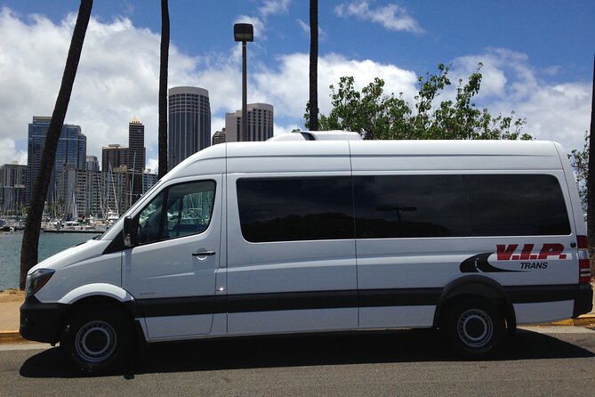 Arrival Transfer: Airport Shuttle Honolulu To Ko'olina - HNL meet-and-greet: the easiest first 10 minutes in Honolulu