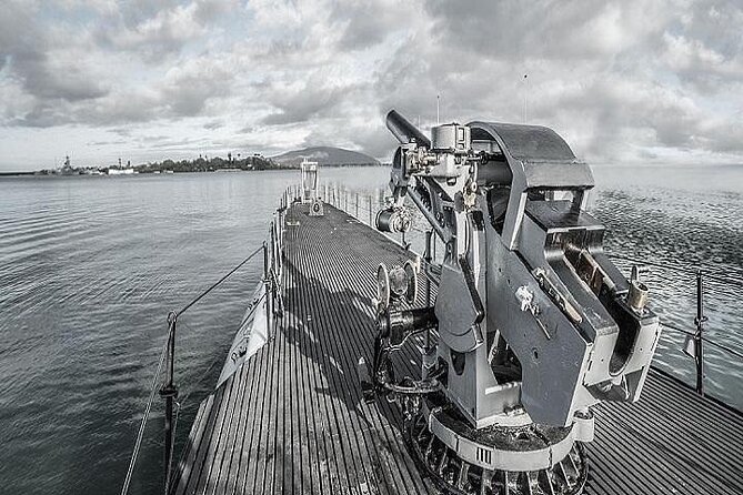 Battleships of WWII at Pearl Harbor Departing from Waikiki - Key things to know before you go
