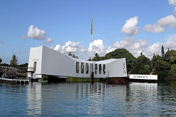 Battleships of WWII at Pearl Harbor from Maui - Meeting at 7:00 am: pickup details that affect your stress level