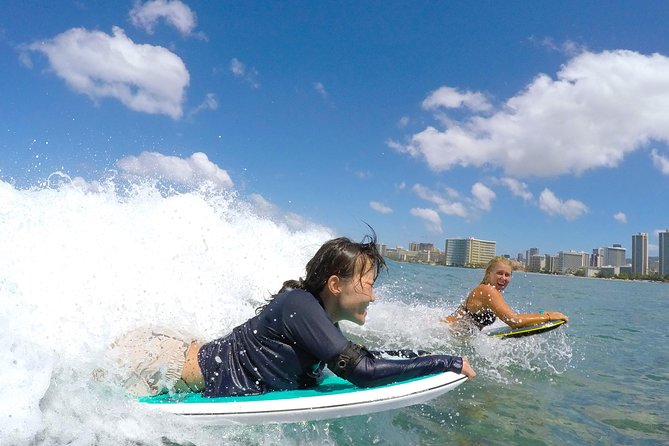 Bodyboarding 1-to-1 Private Lesson with Waikiki Courtesy Shuttle - Gear-up: what’s included (and what to bring)