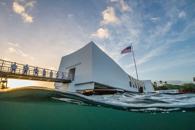 Captain's Official Pearl Harbor Self-Guided Multimedia Tour - A self-guided Pearl Harbor plan that saves your sanity