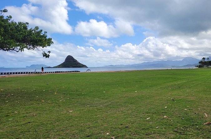 Circle Island 8hr Private Small Group Tour - Kahana Bay Beach Park and the Moana-Style Coastal View