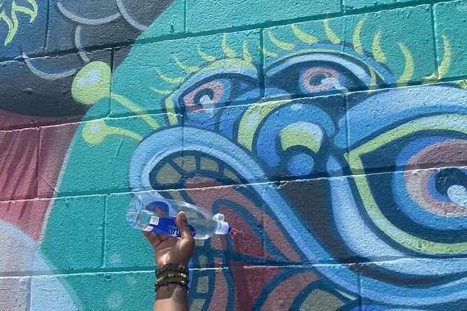 Creative Soul Scavenger Hunt of Waikiki Oahu - Stop focus: Duke Kahanamoku Beach and why it’s a smart launch point