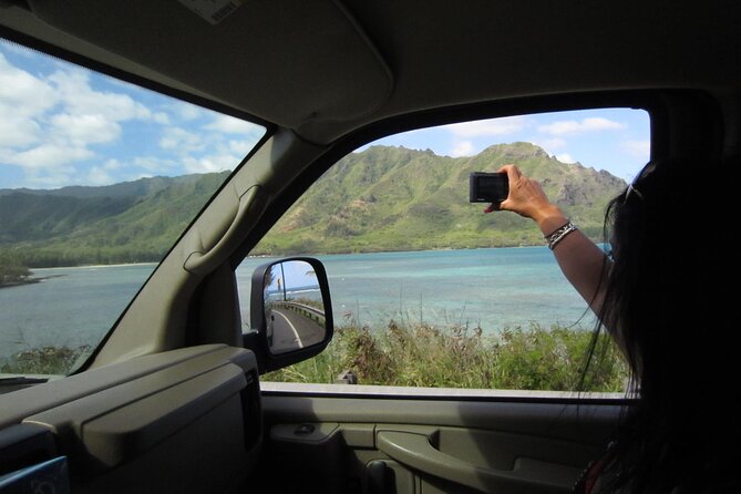Cruise Ship pick-up, tour of Oahu, with drop-off at the Airport or Cruise Ship - Makapu‘U Point: another quick viewpoint with Rabbit Island in view