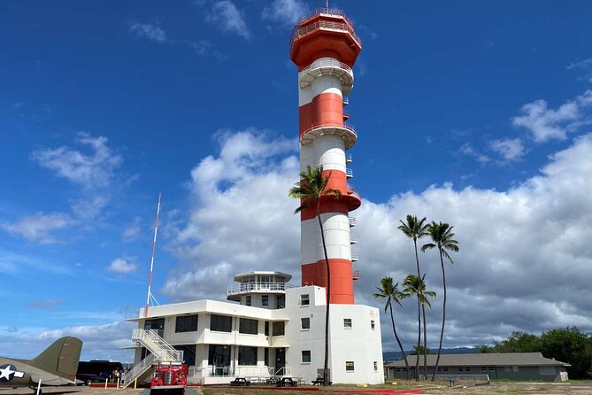 Deluxe Arizona Memorial and Pearl Harbor Aviation Museum Tour - Getting to the USS Arizona Memorial: What the pre-booked ticket actually means