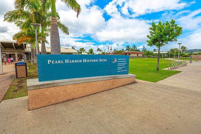 Deluxe Arizona Memorial and Pearl Harbor Aviation Museum Tour - Price and value: Does $121.50 make sense for what you’re buying?