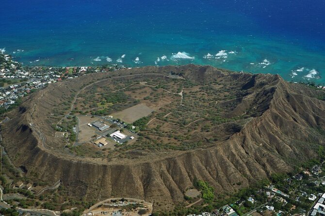 Diamond Head and Manoa Falls Hike and Adventure Tour - Manoa Falls: a family-friendly jungle walk that still feels special