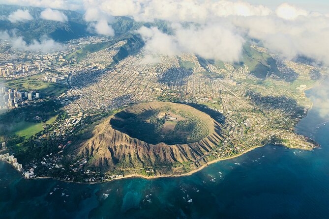 Diamond Head Hike in Hawaii with Pickup and Drop-off - Private pickup and drop-off: convenience you’ll feel immediately