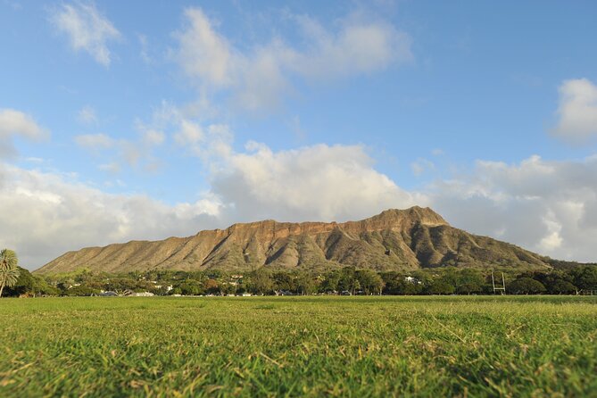 Diamond Head Hiking Experience with Roundtrip Transportation - What to Expect at the Summit: 360-Degree Views With Shared Space