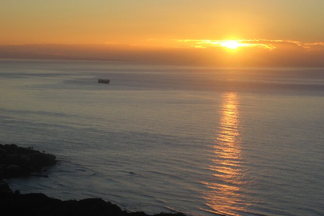Diamond Head Shuttle with Malasada - Practical tips that make the sunrise hike easier