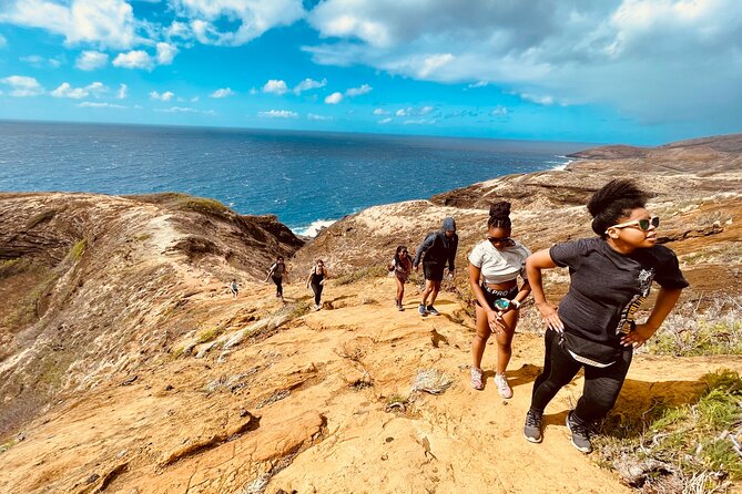 East Side Tour -Hike, Beach, Food, Photo - The Arch hike: medium effort, big photo payoff