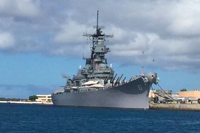 Family-friendly Pearl Harbor and Honolulu Downtown with private transportation - USS Arizona Memorial: documentary first, then the ferry ride
