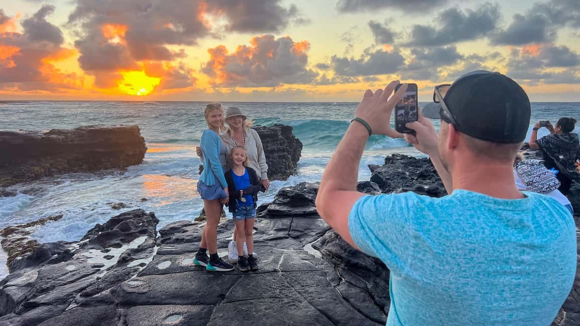 First Day Must 10-Hour Sunrise & Full Island Photo Tour - Why This 10-Hour Sunrise Photo Route Feels Worth It