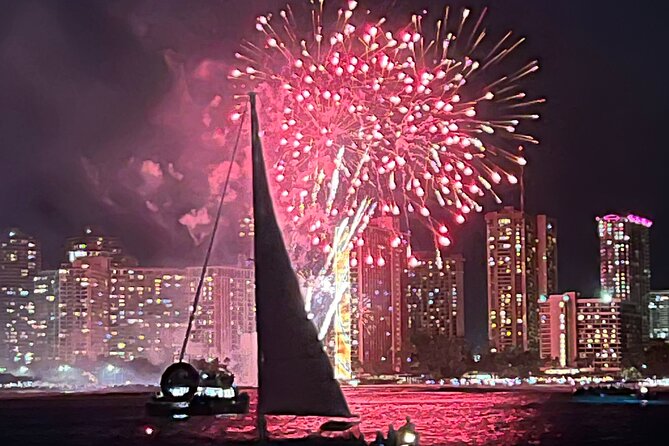 Friday Night Waikiki Fireworks Cruise - Route and timing: Waikiki Beach, Diamond Head, then Friday fireworks