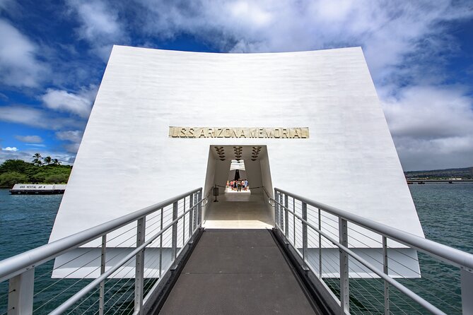 Grand Pearl Harbor and City Tour - Optional USS Missouri and Pacific Aviation Museum (and why they may be worth it)