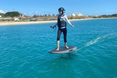 Group of 2 + mid length eFoil experience Honolulu HAWAII - The short ground school: how you get confidence fast