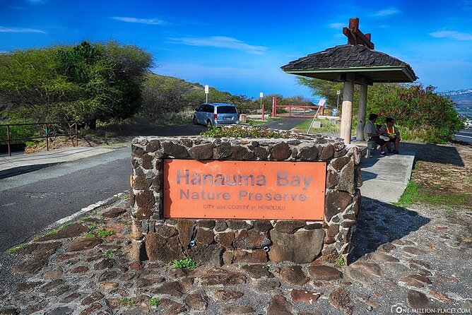 Hanauma Bay Experience with Admission Ticket and Equipment - The Meeting Point at 307 Lewers St (and the Big Reminder)