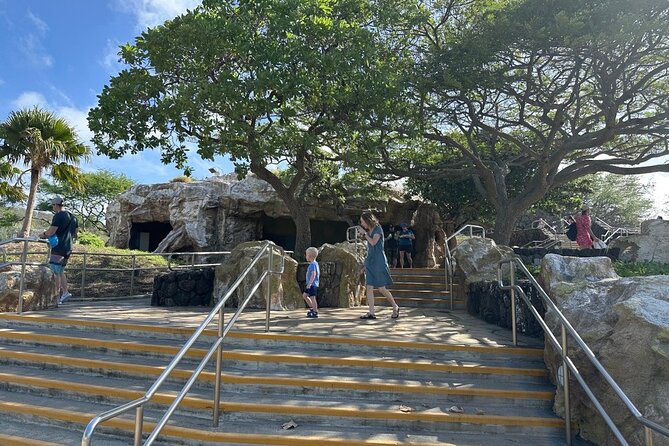 Hanauma Bay Snorkel Lesson - How the one-hour lesson plays out at Hanauma Bay State Park