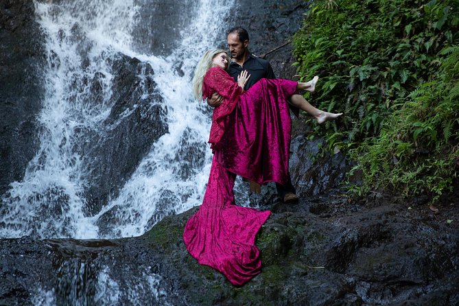 Hawaii Adventure Photography - Price and value: $350 for up to 6 people