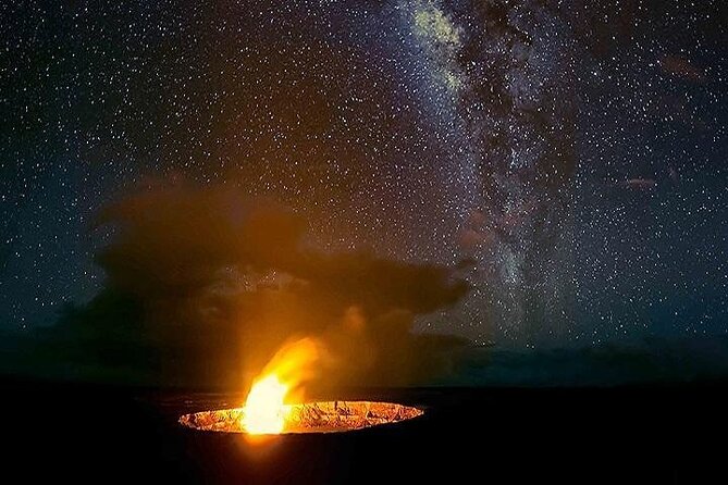 Hawaii Volcanoes National Park Experience from Oahu - Hilo as your cultural and human finish line