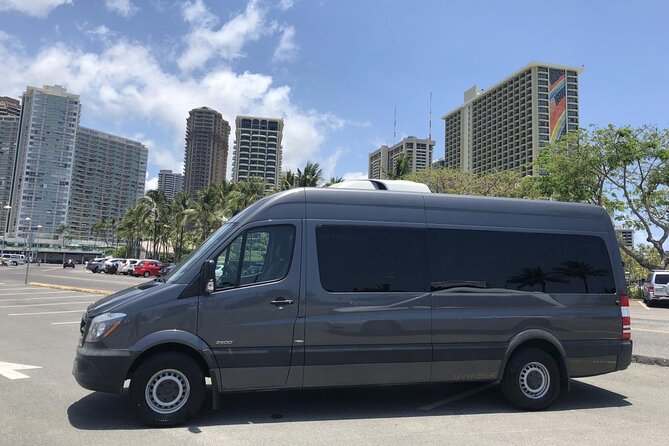 HNL Airport & Waikiki Private Transfer by Brand New Mercedes Van - Price and value: when $160 per group makes sense