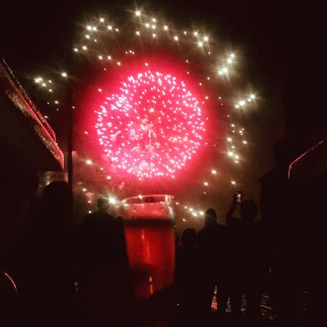 Honolulu: 1-Hour Friday Night Fireworks Cruise with Drinks - Getting on board at Kewalo Basin Harbor (and avoiding last-minute stress)
