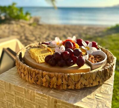 Honolulu: Beachside Luxury Picnic & Paint - Entering the Beach Setup: Secluded, Comfortable, and Photo-Friendly