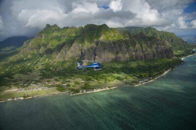 Honolulu: Blue Skies of Oahu Helicopter Tour - Diamond Head to Waikiki Reefs: Volcano Edges and the Reef Coast
