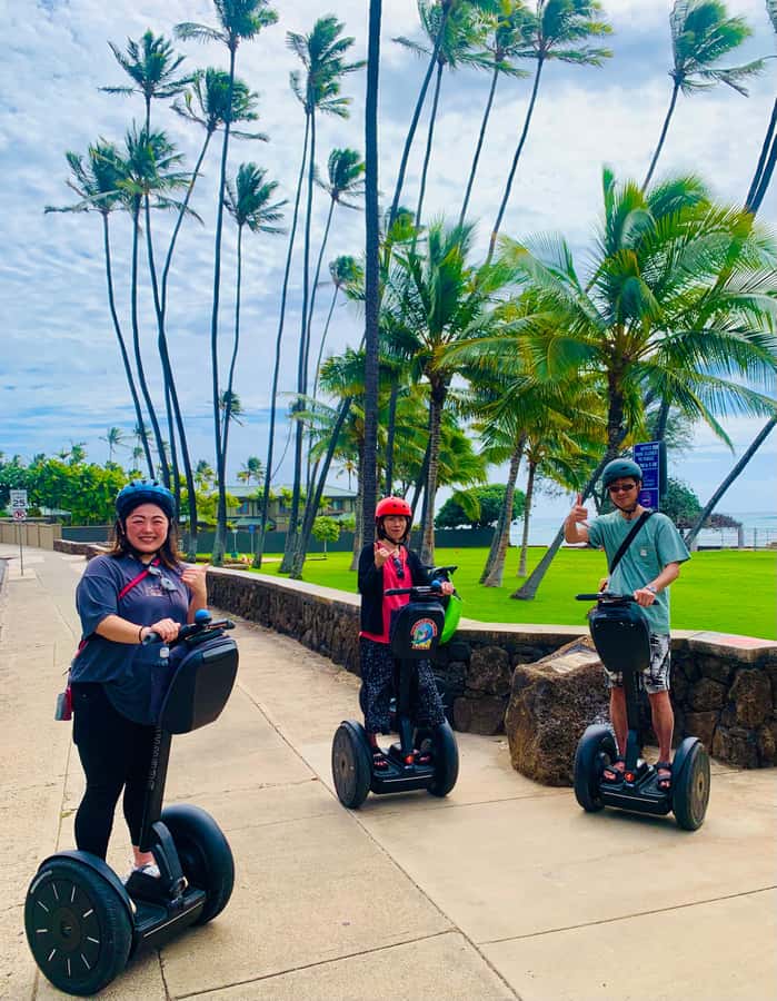 Honolulu: Diamond Head Segway Tour - War Memorial and Coconut Avenue: history you can see with your own eyes