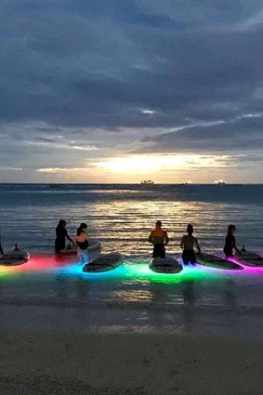 Honolulu: Fireworks Glow and Flow Yoga Class - Dusk to night: the skyline view you get while you practice