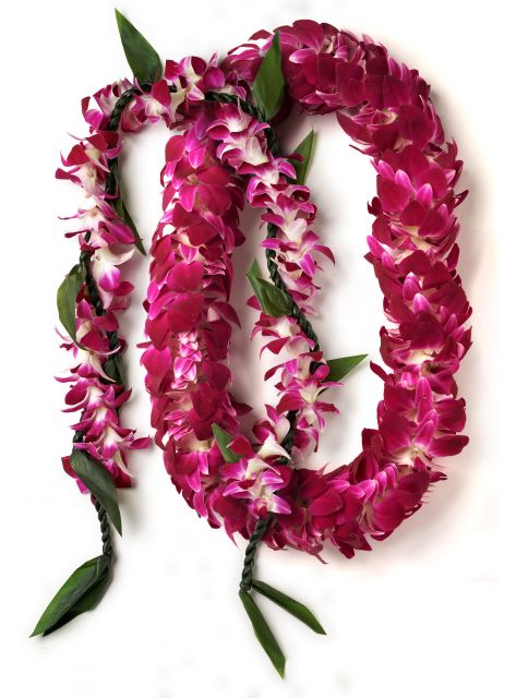 Honolulu Honeymoon Airport Lei Greeting - What Happens at Baggage Claim (and What You’ll Actually Receive)