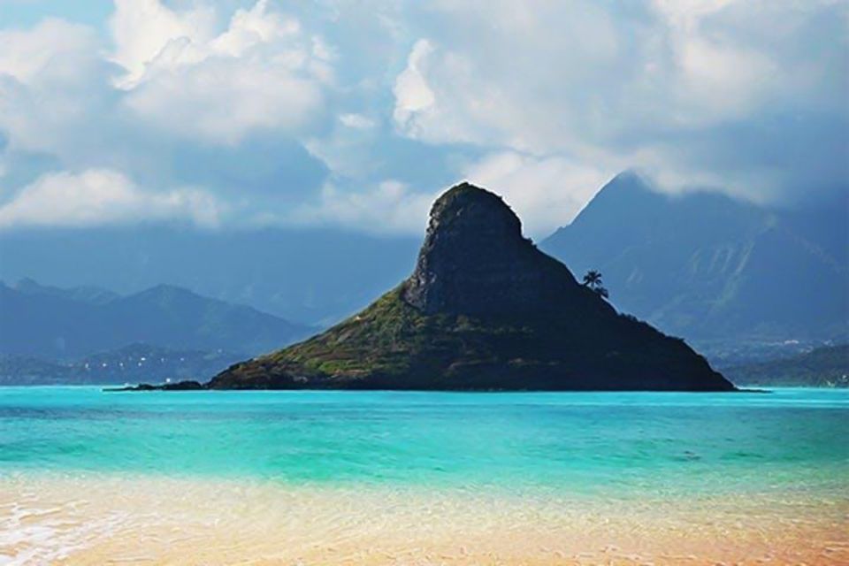 Honolulu: Oahu Island Highlights Tour with Multiple Stops - Blowholes, Waimānalo Town, and Nu‘uanu Pali: The Views With Wind
