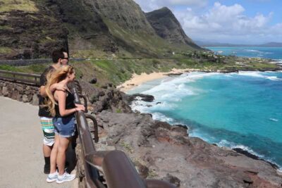 Honolulu: Stunning Views of Oahu! Half-day Scenic Tour - Getting picked up in Honolulu and rolling out with a small group