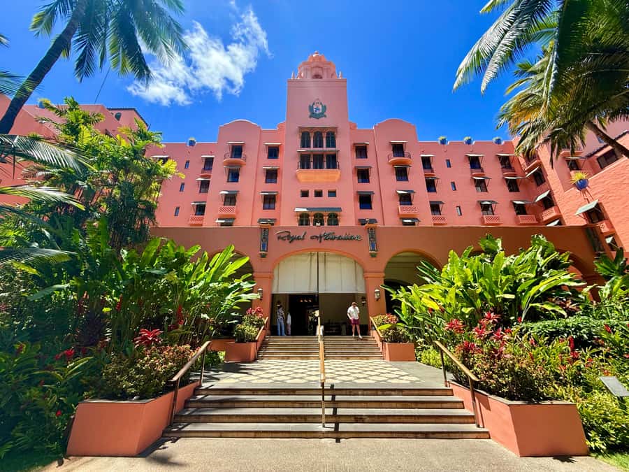Honolulu: Waikiki Food Tour with Local Guide - Malasadas: the Portuguese Sweet That Became a Waikiki Favorite