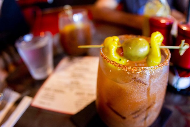 Honolulu's Walking Food Tour - The guide makes the tour: Max and Nalu’s style