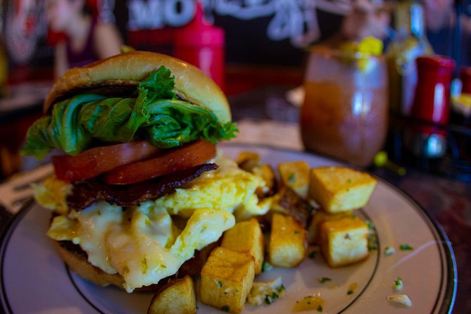Honolulu's Walking Food Tour - Who this tour fits best