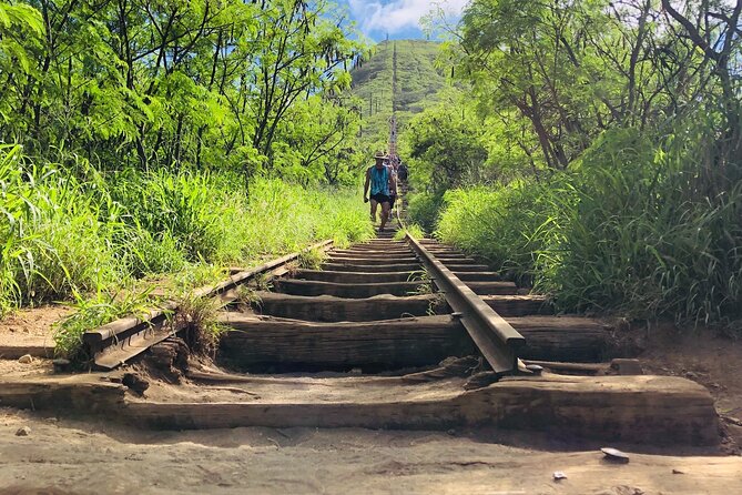 Koko Head E-Bike Ride and Hike Tour - Entering Oahu with a plan: eBike to the viewpoints, hike when it counts