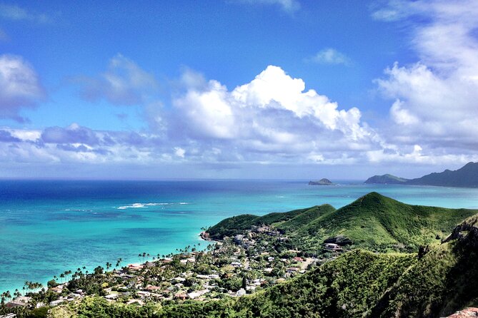 Lanikai to Mokulua islands Stand Up Paddle Board Tour - SUP vs kayak: which is easier for your group?