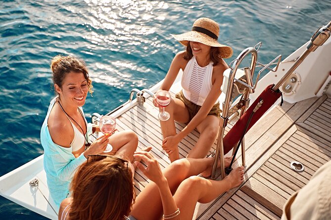 Luxury Diamond Head Sunset Sail - Who This Sail Fits Best (And Who Might Want Something Else)