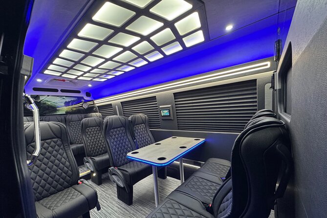 Luxury Sprinter Transfer Airport, Waikiki and Cruise Terminal - A Premium Airport-to-Waikiki Style Transfer (Without the Hassle)