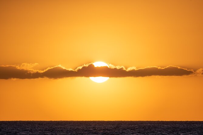 Moana’s Luxury semi-private Sunset Cruise on Nalu - What “Sunset” Feels Like at 5:00 pm on a Catamaran