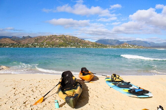 Mokulua Islands Self-Guided Kayak Adventure - Queen’s Bath: the 8-foot-deep ocean water swimming hole