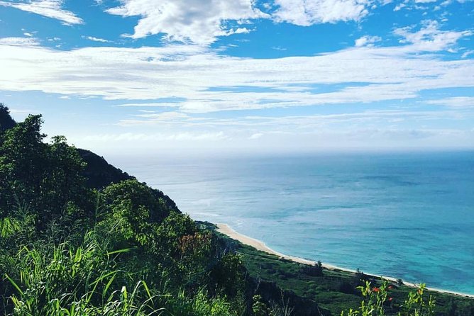 North Shore Tour Guide Hike - What to Bring and How to Avoid Common Trail Regrets