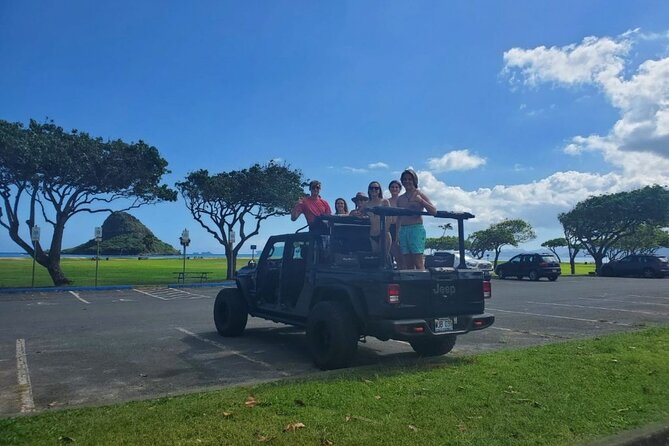 Northshore ocean adventure and circle islandJeep Tour- Guaranteed to see turtles - Waimea Valley: Terraces, Monarchy-Era Walls, and a Chance for a Waterfall Moment